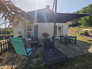 Vente maison 2 pièces 86 m² à Le Crestet (07270)  249 000 €