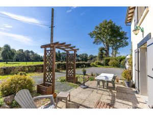 Vente ferme 6 pièces 125 m² à Saint-Médard-sur-Ille (35250)  275 200 €