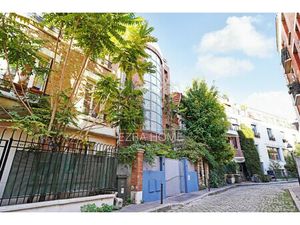 Maison de luxe à vendre dans le quartier Place des Fêtes