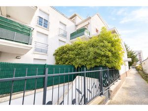 Location appartement 3 pièces 62.63 m² à Aubervilliers (93300)  1 260 €