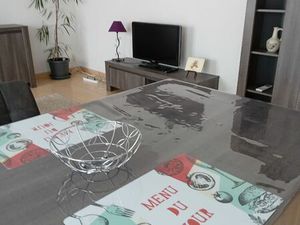 T3 MEUBLÉ 63 m² – balcon + parking – clim réversible – Objat – 750 CC