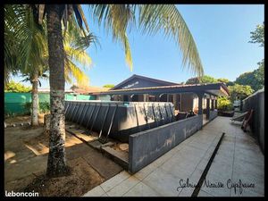 Maison 8 pièces 195 m²