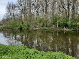 Terrain de loisirs coup de pêche au calme