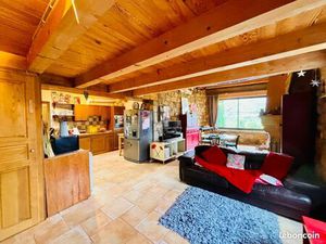 Maison 2 pièces 82 m²