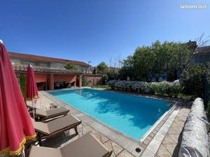 Propriété 10 pièces 195 m²