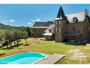 Propriété 10 pièces 240 m²