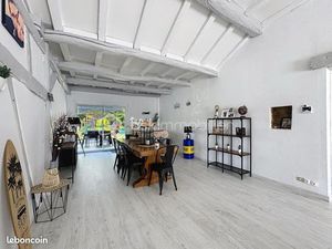 Maison 5 pièces 160 m²