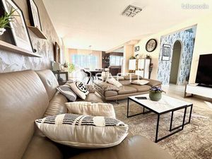 Propriété 6 pièces 155 m²