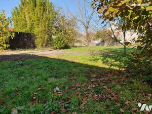 Terrain 444 m² LA MONTAGNE