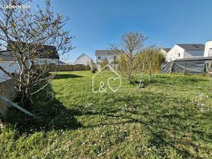 Terrain 329 m² SAINT ETIENNE DE MONTLUC