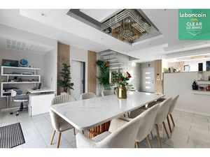 Maison 6 pièces 158 m²