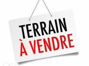 Terrain 492 m² ST HILAIRE DE CHALEONS