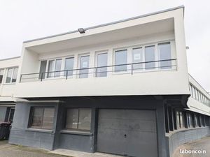 Local d'activité commerciale et bureaux