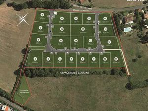 Terrain 769 m² Montjoire