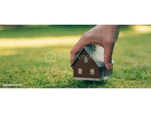 Terrain 1 900 m² Brax