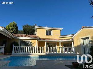 Villa 6 pièces 182 m²