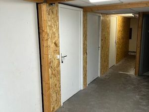 Box à louer de10 m2 à Bayonne : 150 euros