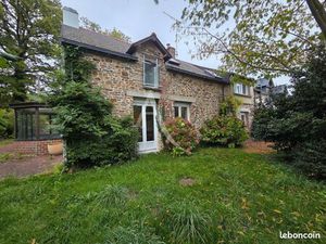 Longère 7 pièces 165 m²