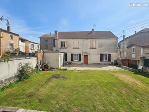 Immeuble 8 pièces 160 m²