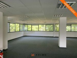 Bureaux 140 m²