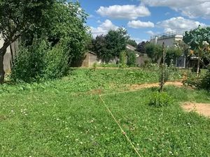 Vente terrain 565 m² à Saintry-sur-Seine (91250)  160 000 €