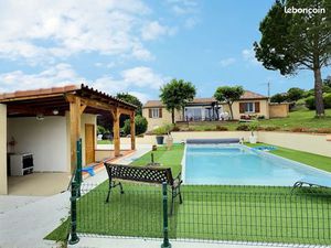 Maison 7 pièces 137 m²