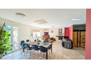 Villa 5 pièces 140 m²