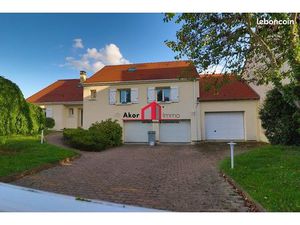 Propriété 7 pièces 188 m²