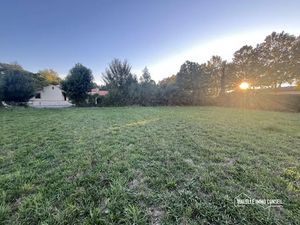 Vente terrain 1240 m² à Revel (31250)  68 000 €