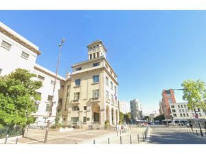 LOCAL COMMERCIAL A LOUER