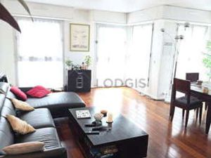 Appartement 2 chambres meublé avec ascenseur et place   de parking en option