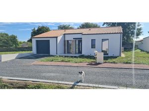 Vente maison 4 pièces 87.15 m² à Chaniers (17610)  285 822 €