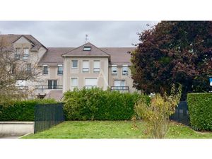 Vente appartement 1 pièce 32 m² à La Queue-en-Brie (94510)  147 960 €