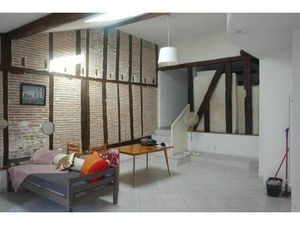 Location appartement 2 pièces 72 m² à Réalmont (81120)