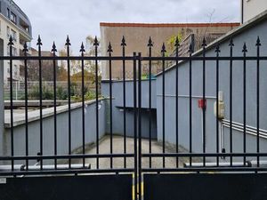 Parking 12 m² ALFORTVILLE (petite voiture)