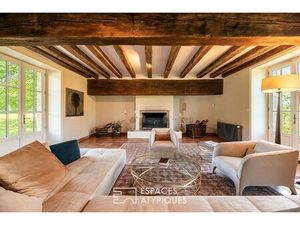 Maison de luxe à vendre à Étouars