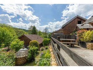 Maison de luxe à vendre à Mouthier-Haute-Pierre