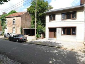 !!! OPTION!!! Maison de village A vendre