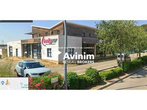 Local commercial à vendre