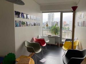 Liège. Deux sudio à vendre Résidence Kennedy  premier étage.