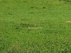 Terrain constructible 1089m2 au calme