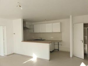 Location appartement 2 pièces 45 m² à Sens (89100)