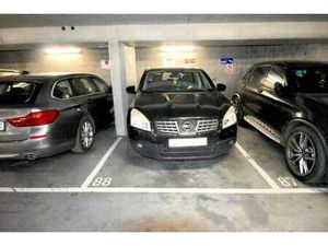 Place de parking sécurisée