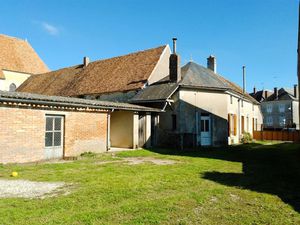 Maison 8 pièces - 412 m²