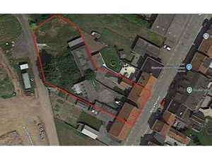 Maison à rénover entièrement dans le centre de Wielsbeke