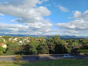 Vente terrain 1987 m² à Cussac-sur-Loire (43370)  120 500 €