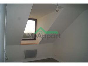 Location meublée appartement 2 pièces 40 m² à Melgven (29140)  310 €
