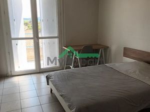 Location meublée appartement 2 pièces 42 m² à Fauillet (47400)  480 €