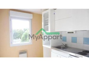 Location meublée appartement 2 pièces 48 m² à Aussac (81600)  455 €