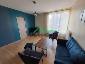 Location meublée appartement 4 pièces 75 m² à Saint-Etienne-du-Rouvray (76800)  420 €